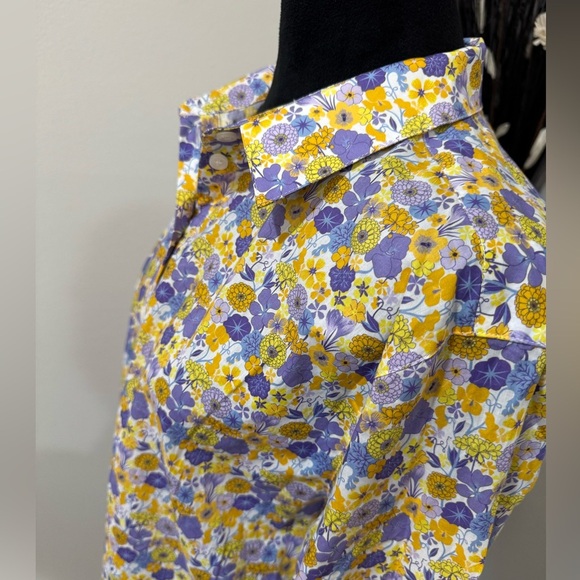 J. Crew Floral Chic Button-Down long sleeve Top - Size 12 - Picture 8 of 12